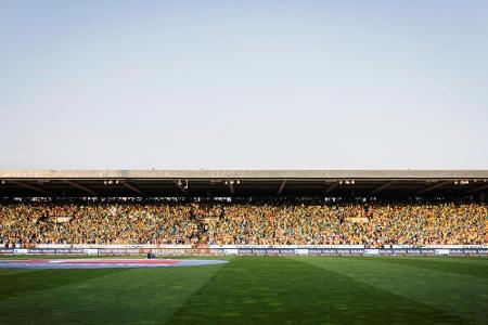 Braunschweig verurteilt: Geldstrafe und Zuschauer-Teilausschluss