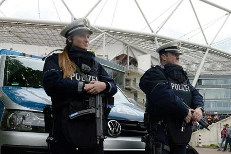 Kosten für Polizeieinsätze: Streit zwischen Bremen und DFL geht in die nächste Runde