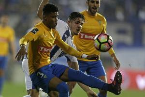 VfB verpflichtet Linksverteidiger Ailton