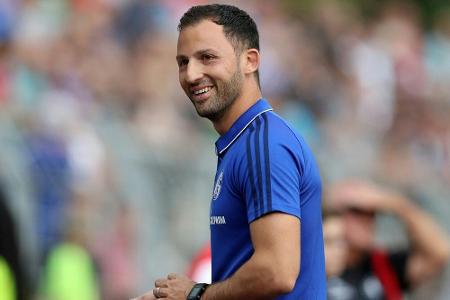 Schalke siegt bei Tedesco-Einstand - Viererpack durch Wright