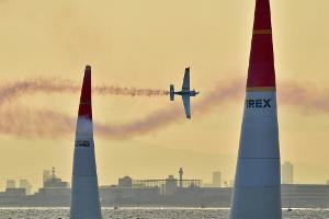 Red Bull Air Race: Enttäuschung für Weltmeister Dolderer