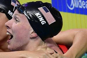 King schwimmt in Weltrekordzeit zu WM-Gold