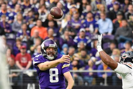 Nach fünf Jahren bei den St. Louis Rams und einem Zwischenstop bei den Philadelphia Eagles landet Sam Bradford 2016 bei den ...