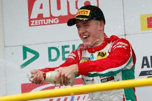 ADAC Formel 4: Juri Vips als Meisterschaftsführender ins letzte Saisonrennen