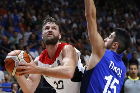Bittere Niederlage gegen Israel: Erster Rückschlag für Basketballer