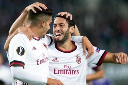 Calhanoglu führt Mailand zum Kantersieg - Rooney geht mit Everton unter