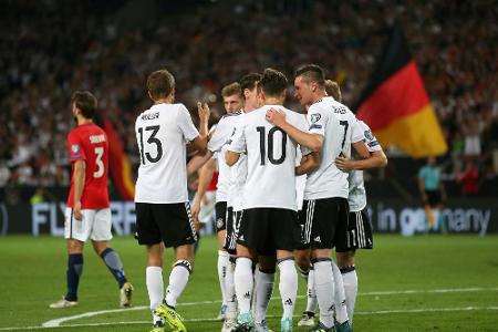 FIFA-Weltrangliste: Weltmeister Deutschland wieder Erster
