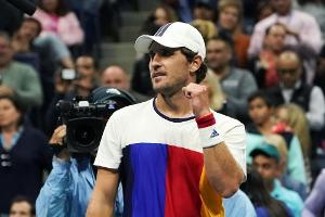Mischa Zverev, Gojowczyk und Struff in den Halbfinals von Metz und St. Petersburg