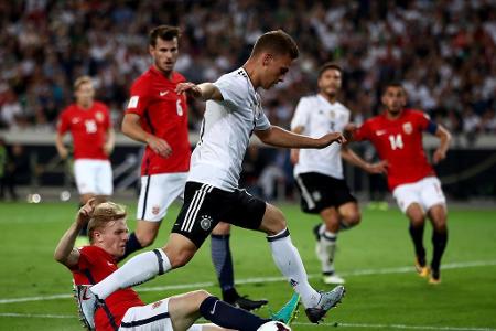 Wenn die offensiven Außen nach Belieben walten können, wird es für die Jungs, die aus der Defensive nachrücken sollen, nicht...