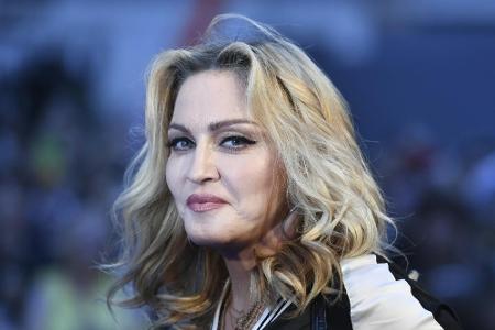 Madonna zieht für Fußball-Karriere des Sohnes nach Lissabon