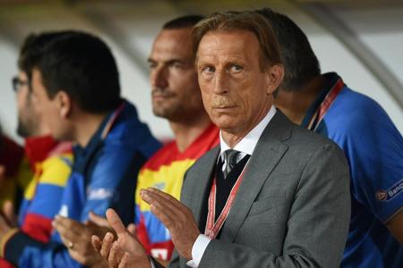 Trotz Sieg: Zuschauer in Bukarest fordern Trennung von Daum