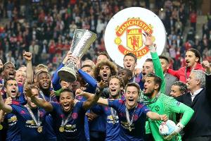 Manchester United vermeldet erneuten Umsatzrekord