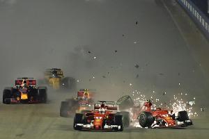 Alles aus nach einer Runde: Vettel-K.o. in Singapur beschert Hamilton den Sieg