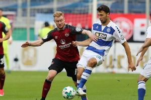 Nürnberg nach Sieg in Duisburg in Runde zwei