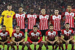 Chinese steigt beim FC Southampton ein