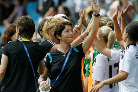 U19-Juniorinnen stimmen sich mit Kantersieg auf EM-Halbfinale ein