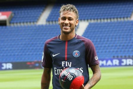 Spielgenehmigung eingetroffen: Neymar kann Debüt bei PSG feiern