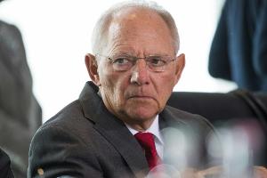 Transfersummen: Schäuble warnt vor "Tanz ums Goldene Kalb"