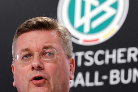 Grindel begnadigt Rostock: Ausschluss der Fans aufgehoben