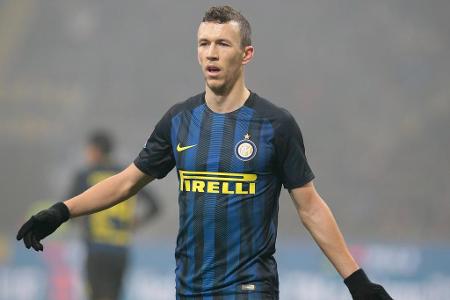 Schnappt Chelsea ManUnited Perišić vor der Nase weg? Wie der 'Mirror' berichtet soll der Ex-Bundesligaspieler bei Chelseas T...