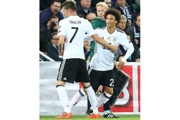 War an der Entstehung des 3:0 mit einem klugen Dribbling im Mittelfeld beteiligt. Konnte sich ansonsten in der kurzen Zeit n...