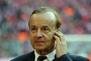 Nigeria: Coach Rohr warnt Spieler vor Streik