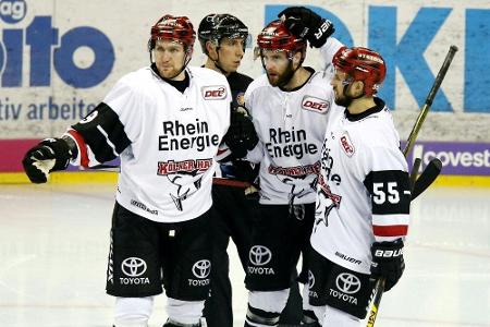 Nürnberg patzt: Meister München übernimmt Spitze trotz 4:5 in Berlin