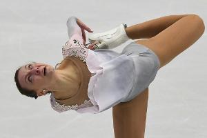 Grand-Prix-Auftakt in Moskau: Eiskunstläuferin Schott Zehnte
