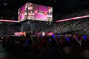 ESL One: eSportler kämpfen in Hamburg um eine Million Dollar Preisgeld