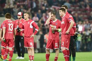 Schlusslicht Köln trainiert mit Bohnen- und eckigen Bällen