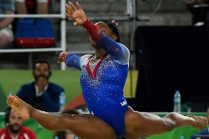 Kunstturn-Star Biles plant Comeback mit neuem Trainer