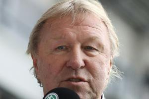 Hrubesch bleibt dem DFB bis Ende 2018 erhalten