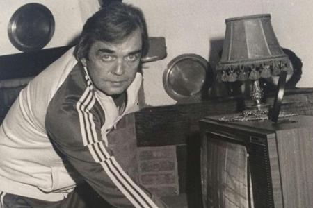 In Memoriam Ernst Happel: Kaffeehaus-Talk mit Netzer und Herzog live bei Facebook