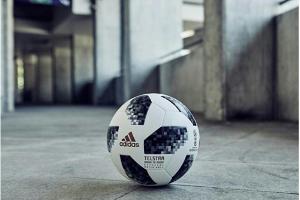 FIFA stellt offiziellen WM-Ball "Telstar 18" vor