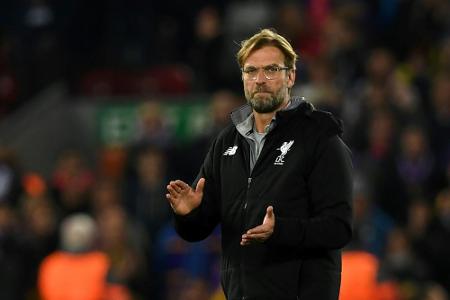 Klopp zur Behandlung im Krankenhaus