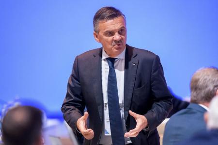 Eishockey-Weltverband gegen Komplett-Sperre für Russland