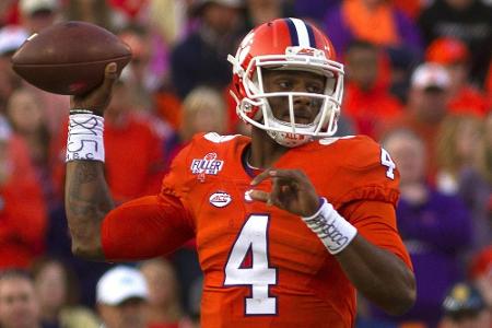 Texans-Quarterback Watson nach Kreuzbandriss operiert - Keine weiteren Schäden