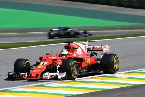 Formel 1: Vettel gewinnt in Sao Paulo - Hamilton nach Aufholjagd Vierter