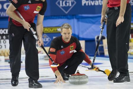 Curling-EM: Männer mit wichtigem Sieg - Frauen gewinnen erstmals