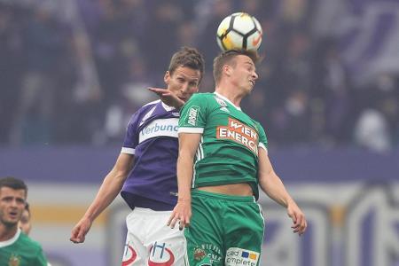 Philipp Schobesberger sollte einen Patzer für Rapid zum 1:0-Siegtreffer nützen. Der schnelle Stürmer überlistete den Austria...