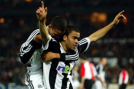 Noch schlechter als Bayer startete 02/03 Newcastle United. Die Magpies sind bis heute das einzige Team in der Champions Leag...
