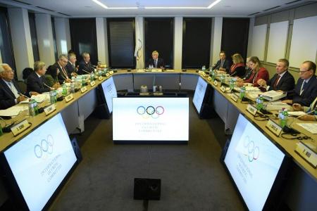 IOC schließt russisches olympisches Komitee aus - Start unter neutraler Flagge