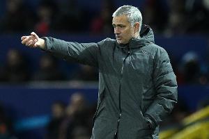 Medien: Mourinho provoziert Auseinandersetzung im Kabinentrakt nach Manchester-Derby