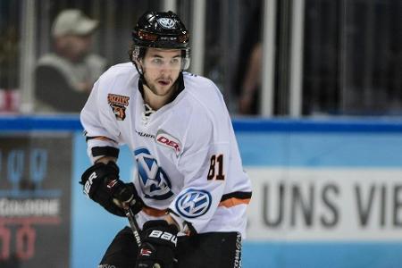 DEL: Torjäger Foucault verlängert in Wolfsburg