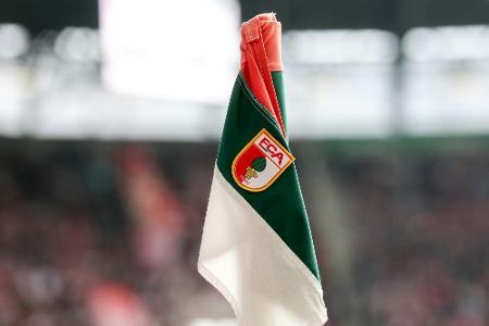 Talent Rösch erhält FCA-Profivertrag