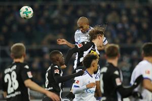 Schalke verpasst Sprung auf Platz zwei