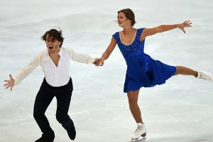Sieg und Olympiatickets für Eistänzer Lorenz/Polizoakis
