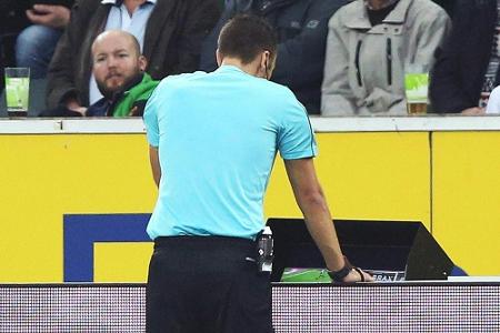 Zwei Platzverweise: Videobeweis sorgt auch in Australien für Ärger