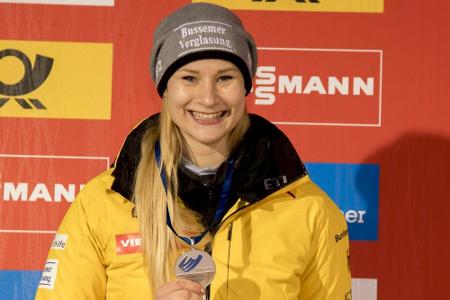 Rodeln: Deutscher Dreifachsieg in Oberhof - Eitberger triumphiert