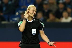 Schiedsrichterin Steinhaus Hannovers Sportlerin des Jahres